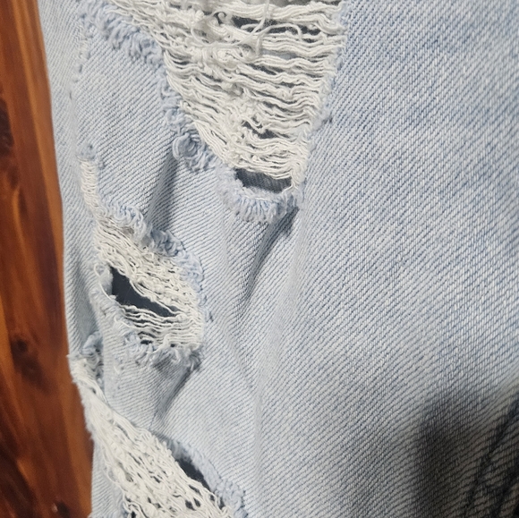 Hollister Jeans - Picture 3 of 5